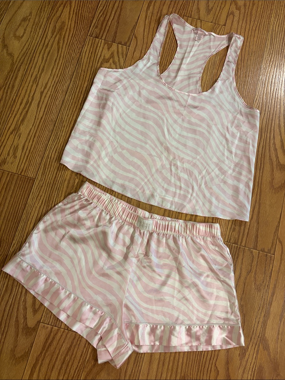 Victoria’s Secret Satin PJ Set Size XL Pink & White Zebra Tank & Shorts